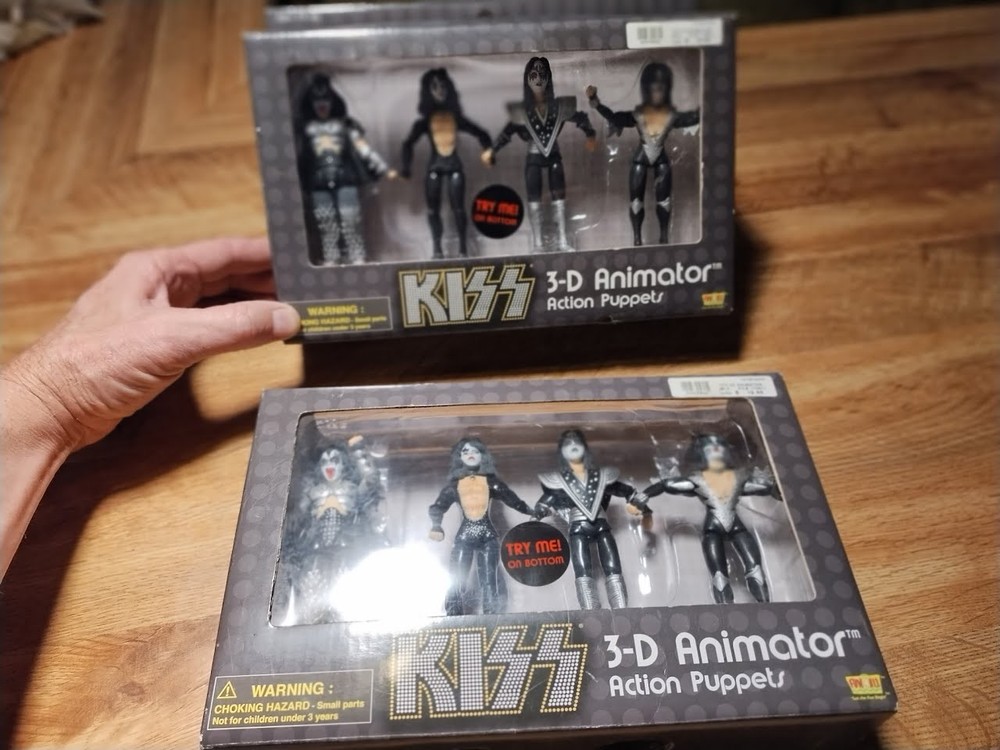 KISS 3-D Animator Action Puppets 2003 Catalog 3D Fun for All