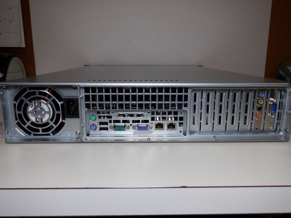 SUPERMICRO CSE-823i-550LPB 2U RACKMOUNT SERVER CHASSIS