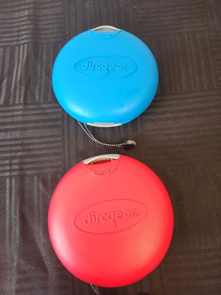 2x Blue/ Red DiscGear DISCUS 22 Disc Storage Case CD DVD Holder Hard Shell