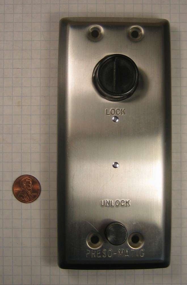 PRESO-MATIC INTERIOR PLATE ONLY WITH NIGHTLATCH FOR #LT8102 PUSHBUTTON LOCK