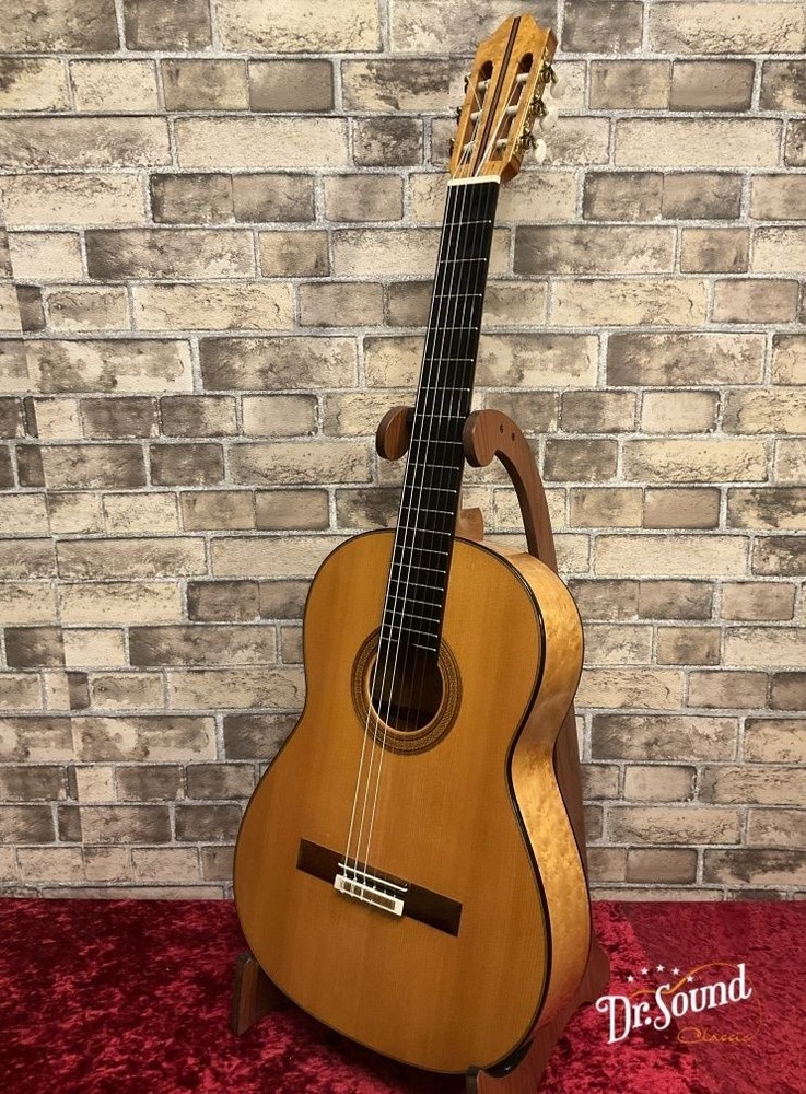 Kaoru Ono 1997 Maple Classical Guitar Used
