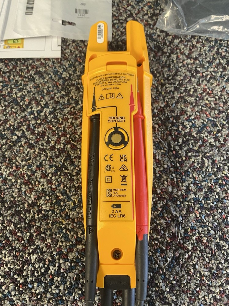 Fluke T6-1000PRO - Electrical Tester