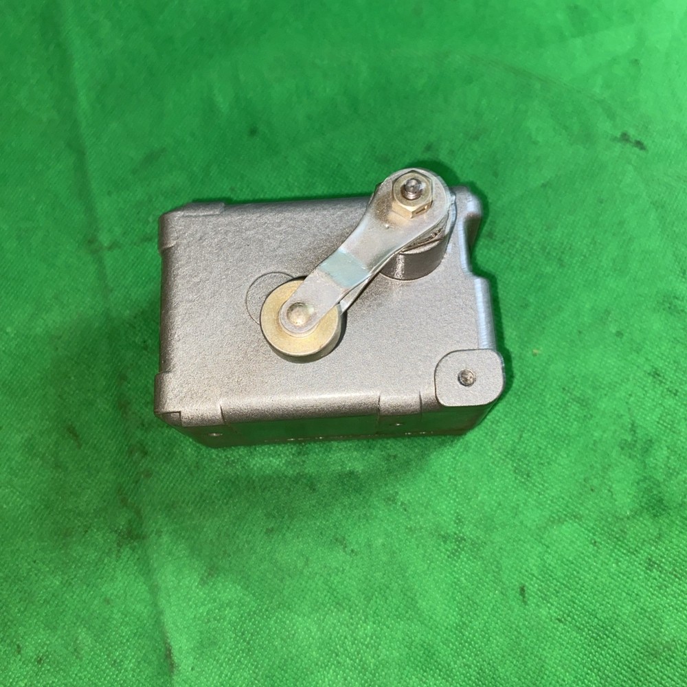 MICRO SWITCH OP-AR30 SPLASH PROOF SWITCH ACTUATOR (GREY) NSNP