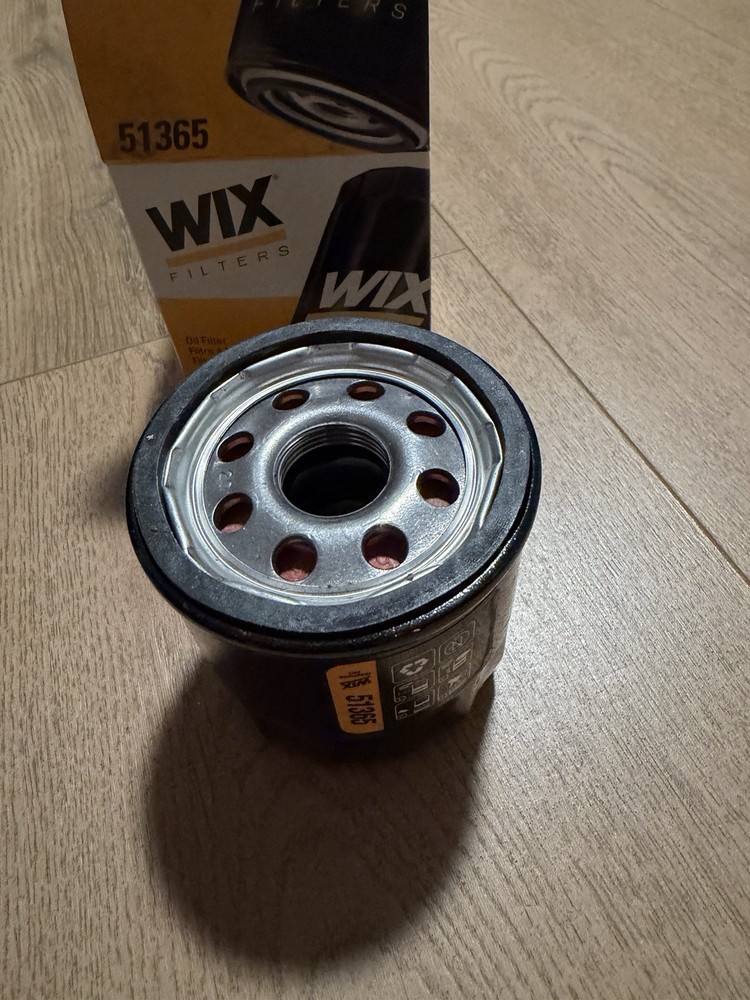 WIX 51365 OIL FILTER