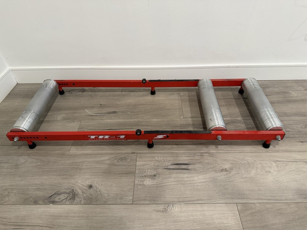 TR-1 Ultra Light Precision Roller Trainer Indoor Cycling Trainer