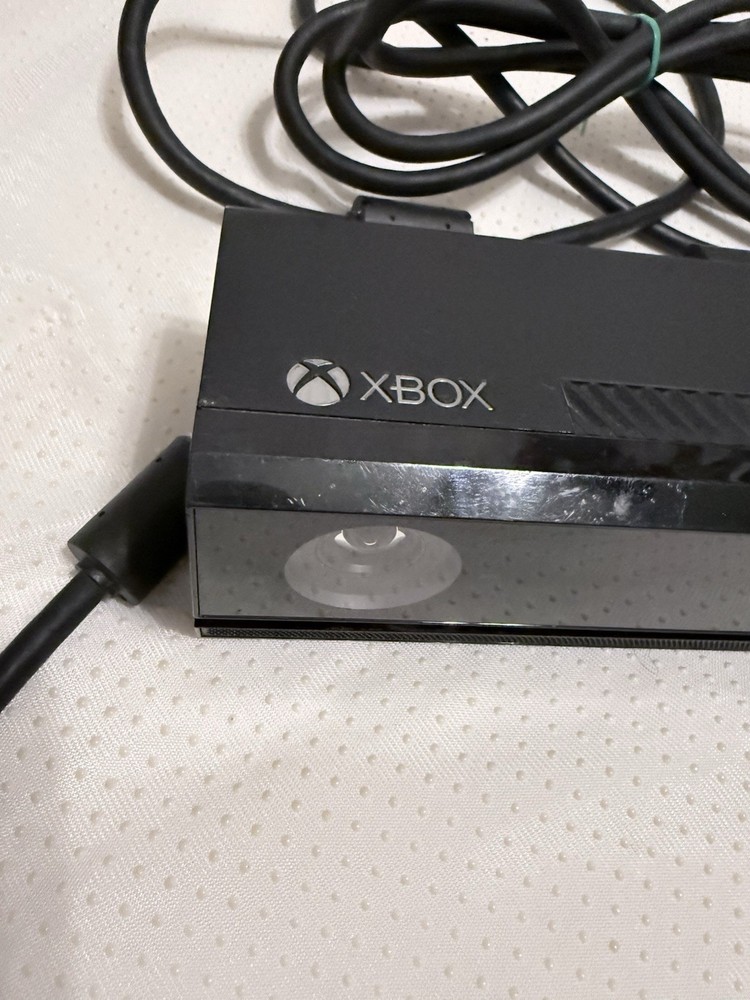 Microsoft Xbox One Kinect Motion Sensor Camera Black Wired for Console