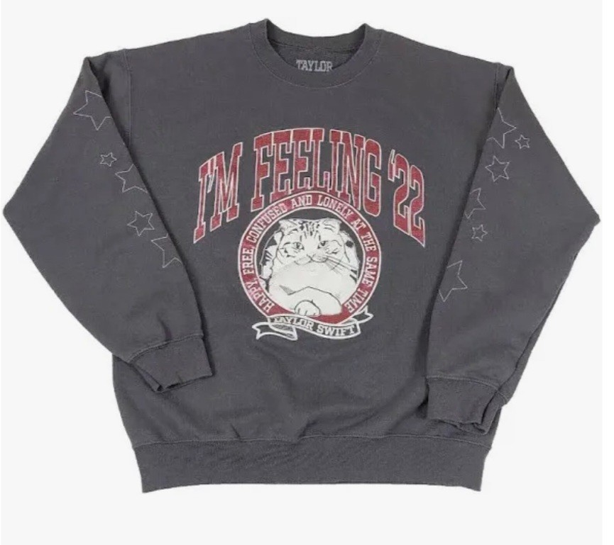 Offical Taylor Swift Sweatshirt I’m Feeling 22 - Size LARGE