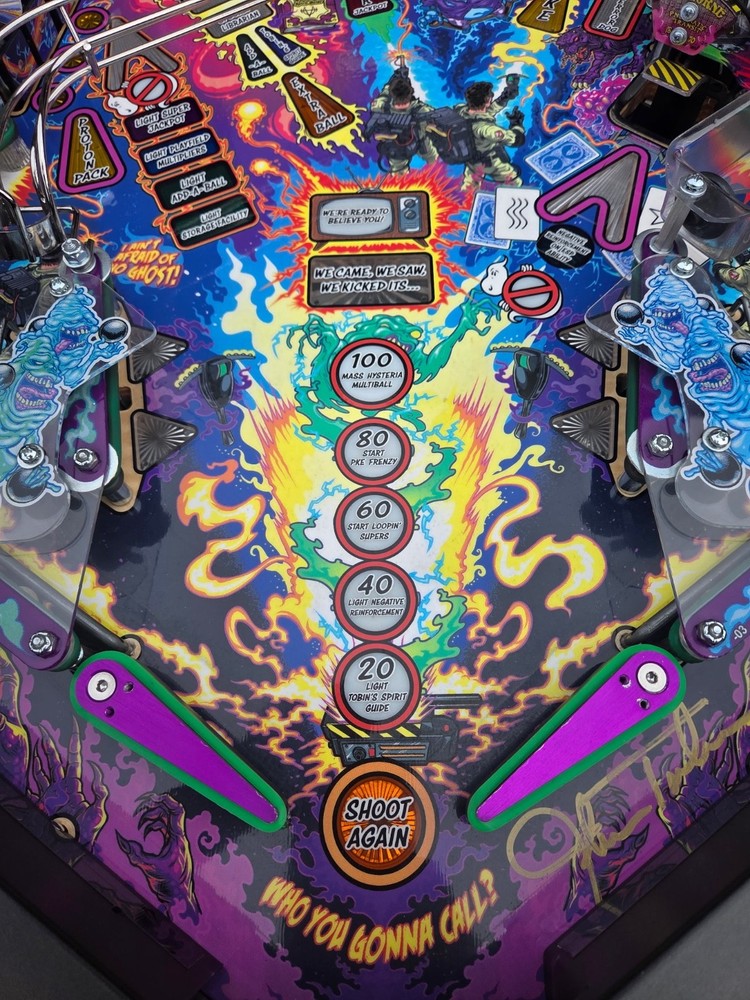 Ghostbusters Limited Edition Pinball Machine ..Nice Condition