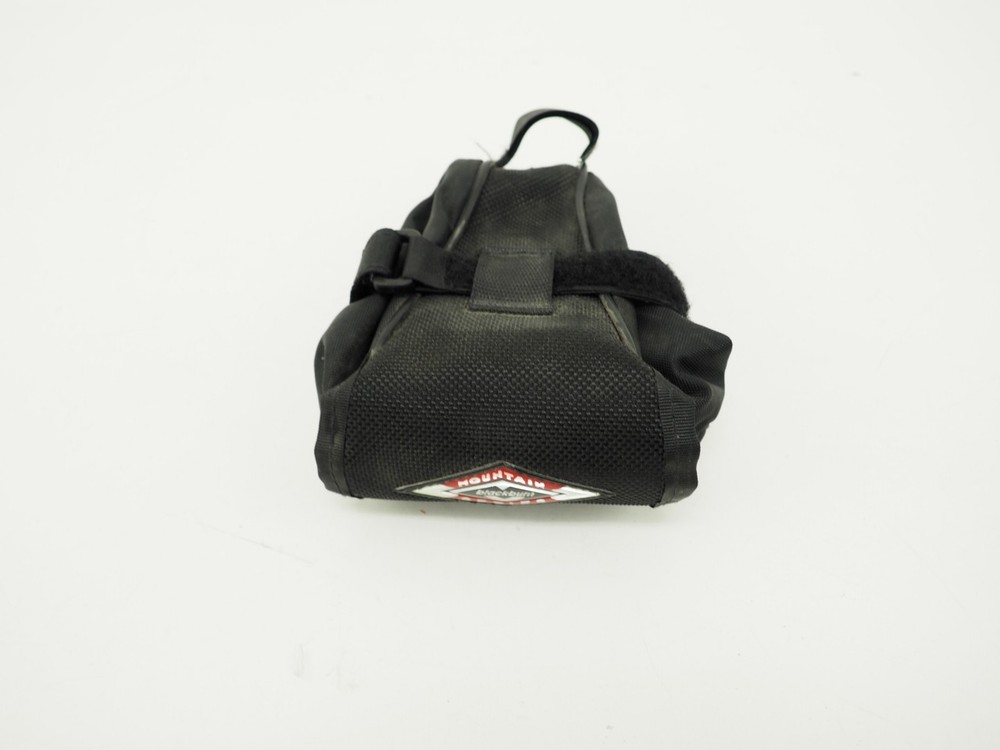 Blackburn Cycling Saddle Bag Medium Black / White