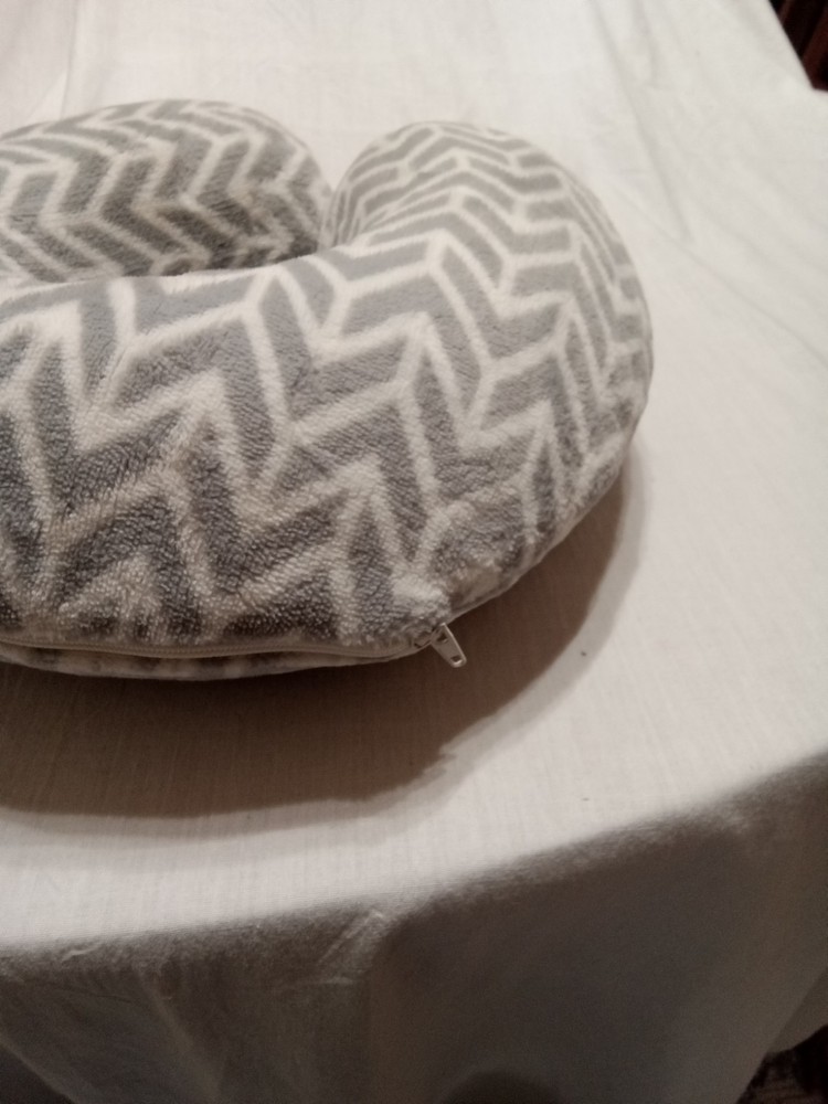 Soft Cozy Neck Pillow