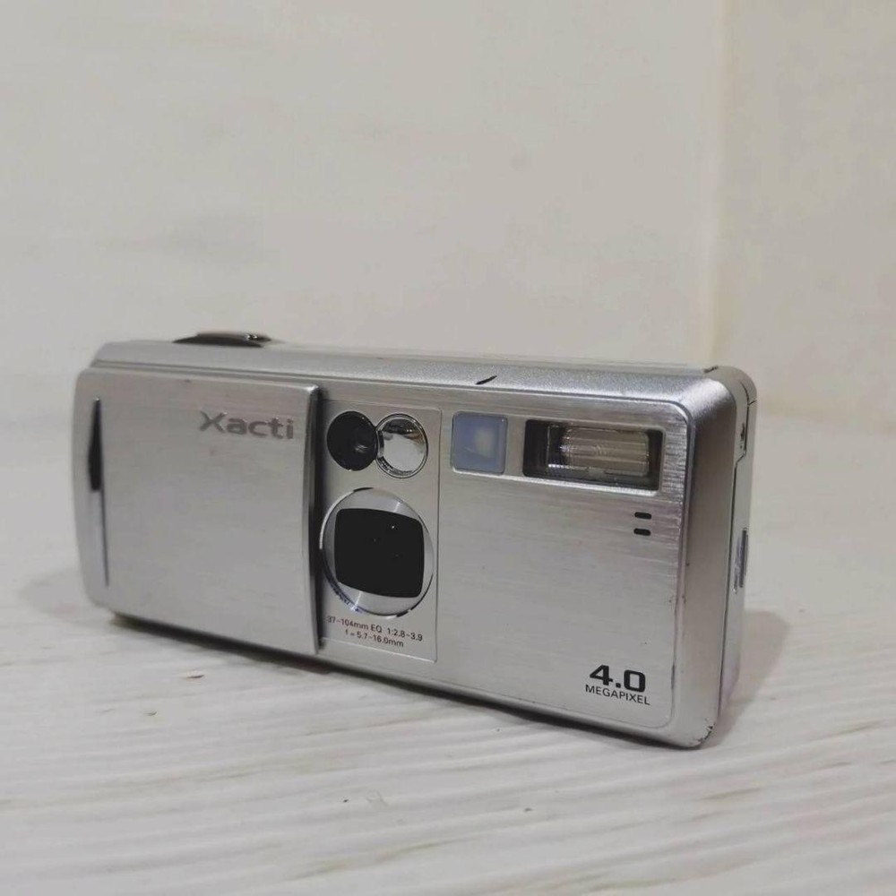 Operation OK SANYO Xacti DSC-J4 ③