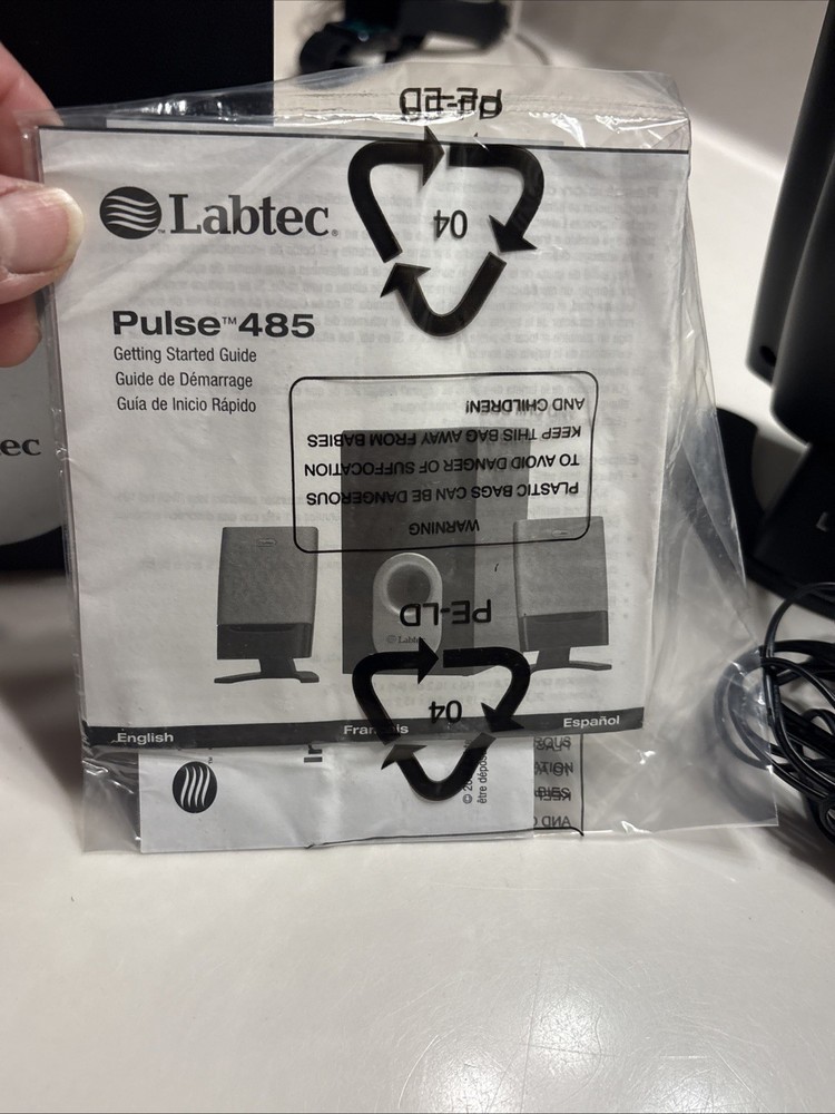 Labtec 3-PieceFlat Panel Multimedia Speaker System TESTED - Works GREAT!