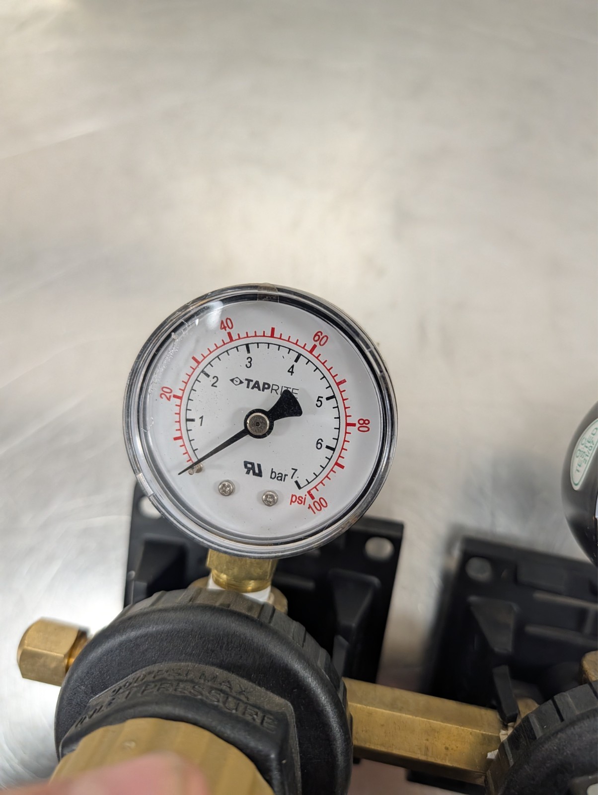 Taprite Dual Body CO2 Regulator - Two Gauge Two Outlet Series 5260SN 500psi [OFF