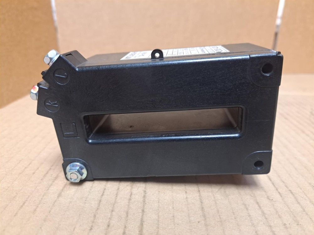 Mitsubishi Electric Current Transformer Type CW-40LM