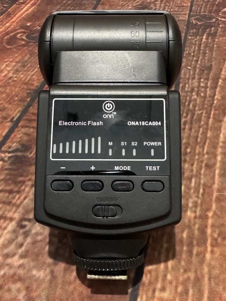 Onn ONA18CA004 Electronic Flash