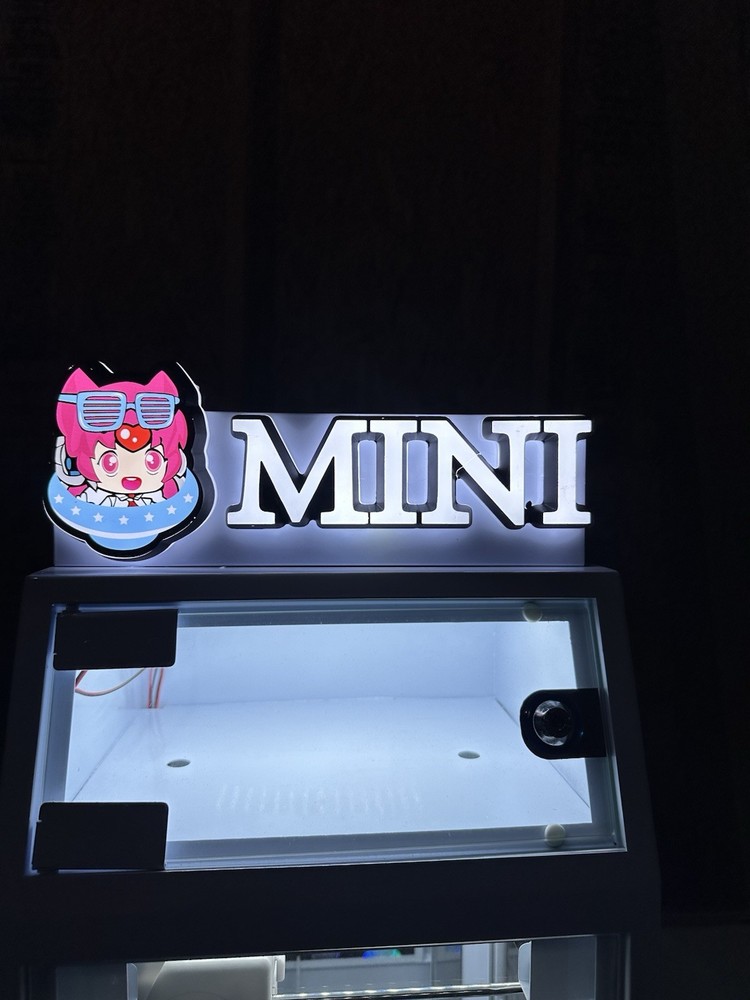 Mini Claw Machine - Space Warrior And Rubber Duck Theme