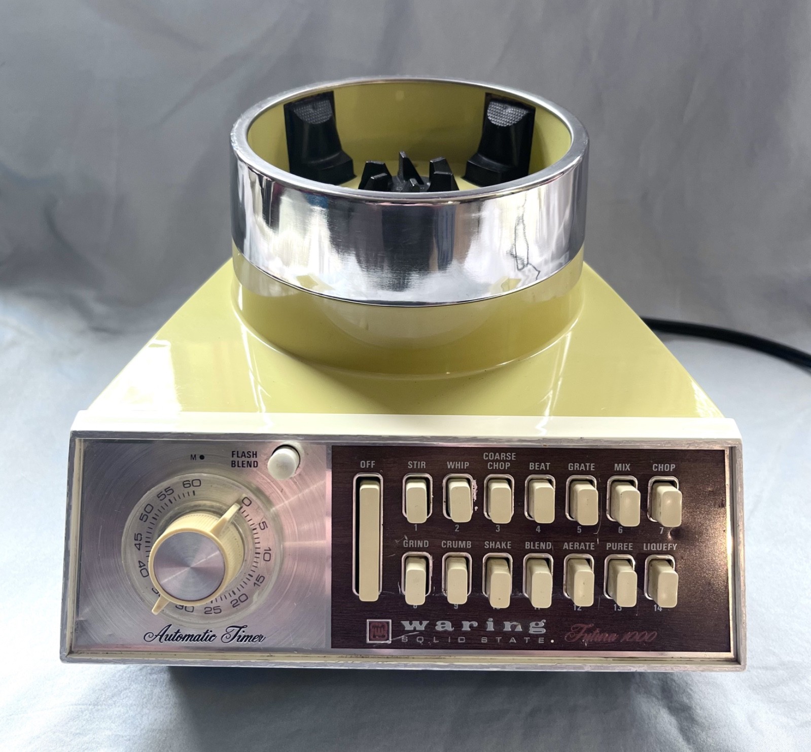 Vintage Waring Blender, Futura 1000, Model 1249 Power Base, Tested