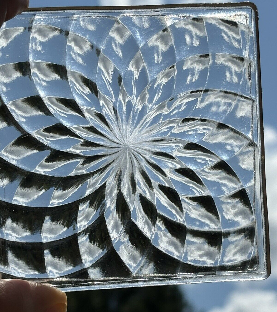 Frank Lloyd Wright-Style Antique Prism Tiles 4x4LightDiffusing Spiralite Flower