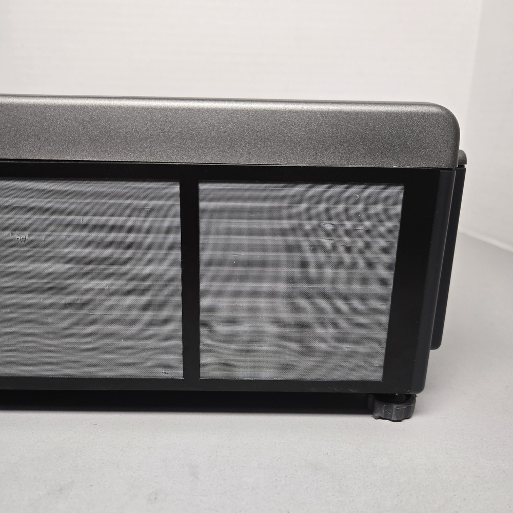 EIKI EIP-200 Projector - VGA / S Video Inputs - Tested - Lamp Timer 201 Hours