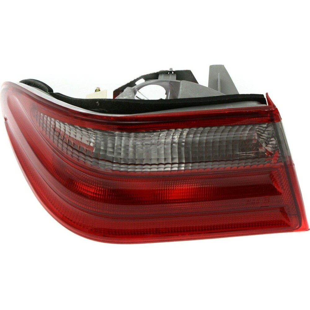 Left Driver Tail Light Halogen Clear Red Lens Brake for E320 E430 E55 AMG 00-02
