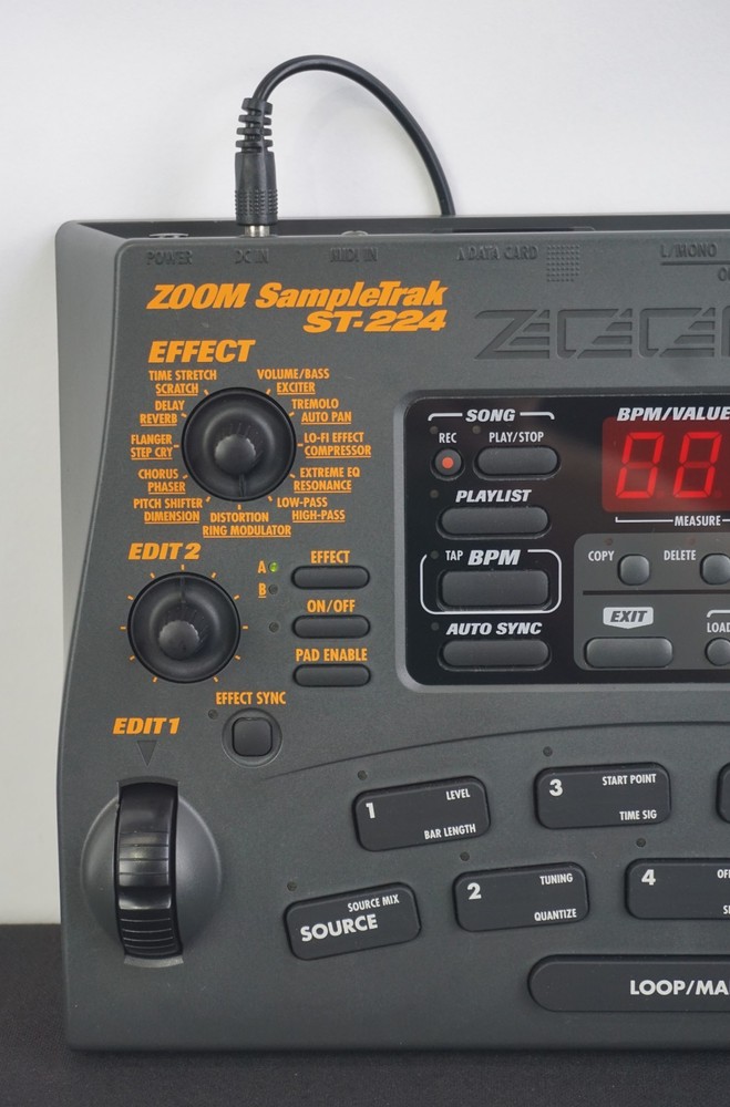 Zoom ST-224 SampleTrak Drum / Groove Machine & Sampler