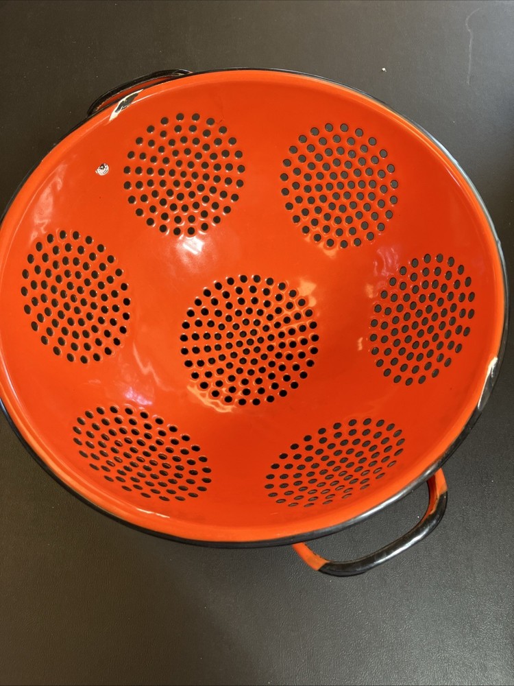 EUC-Vintage 9” Kitchen Orange Enamelware Strainer MCM Decor
