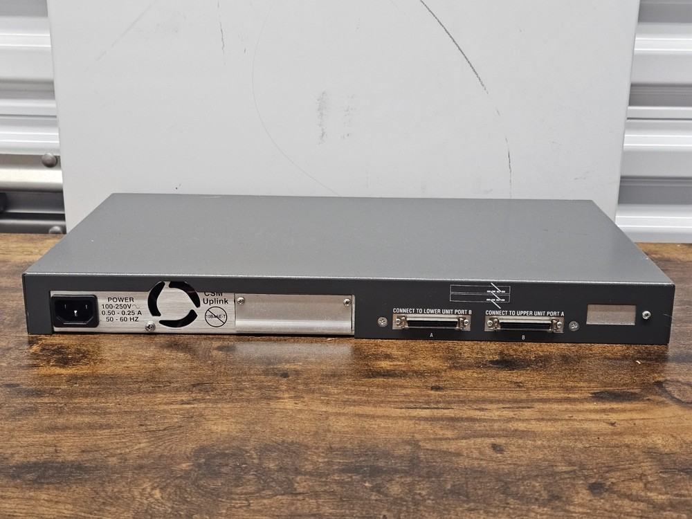 SMC SMC3306FC TIGERSTACK 3306FC MULTI-SEGMENT STACKABLE HUB 720.250 UNTESTED