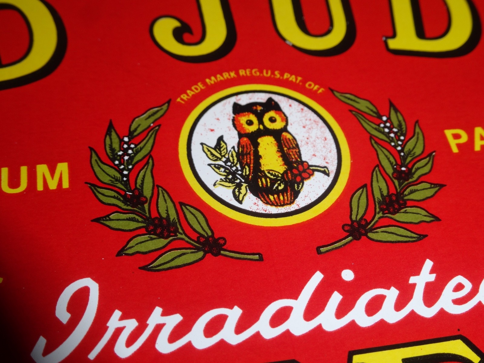 VINTAGE OLD JUDGE COFFEE CAN +OWL 7 3/4" PORCELAIN METAL SODA, GASOLINE OIL SIGN