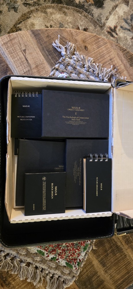 WAIS-R Intelligence Test Complete Kit & Floppy Disk