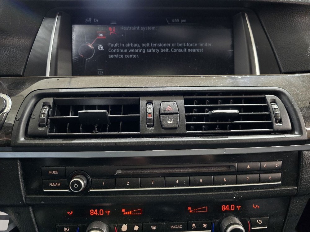 528I 2015 Air Shutter 615822