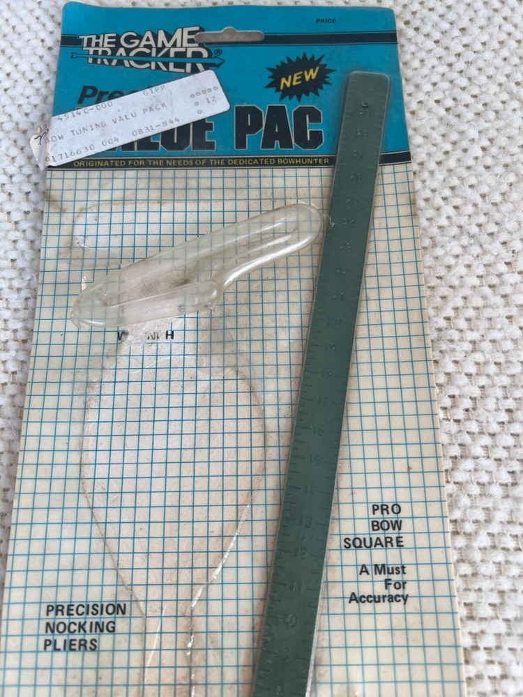 The Game Tracker Bow Square