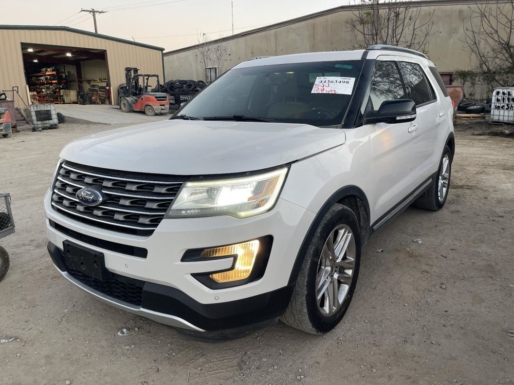 Camera/Projector Camera Rear Fits 16 EXPLORER 1014611