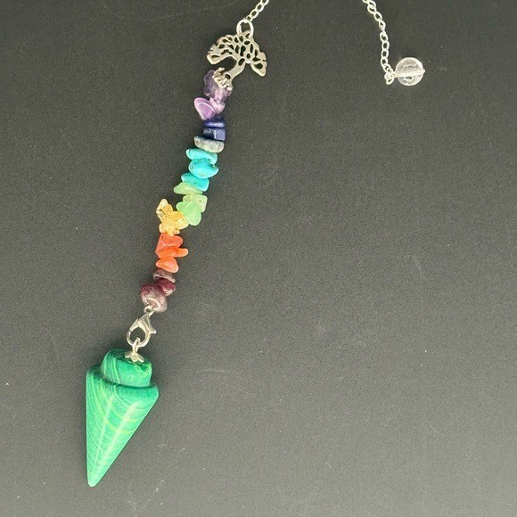 Multicolor Chakra pendulum