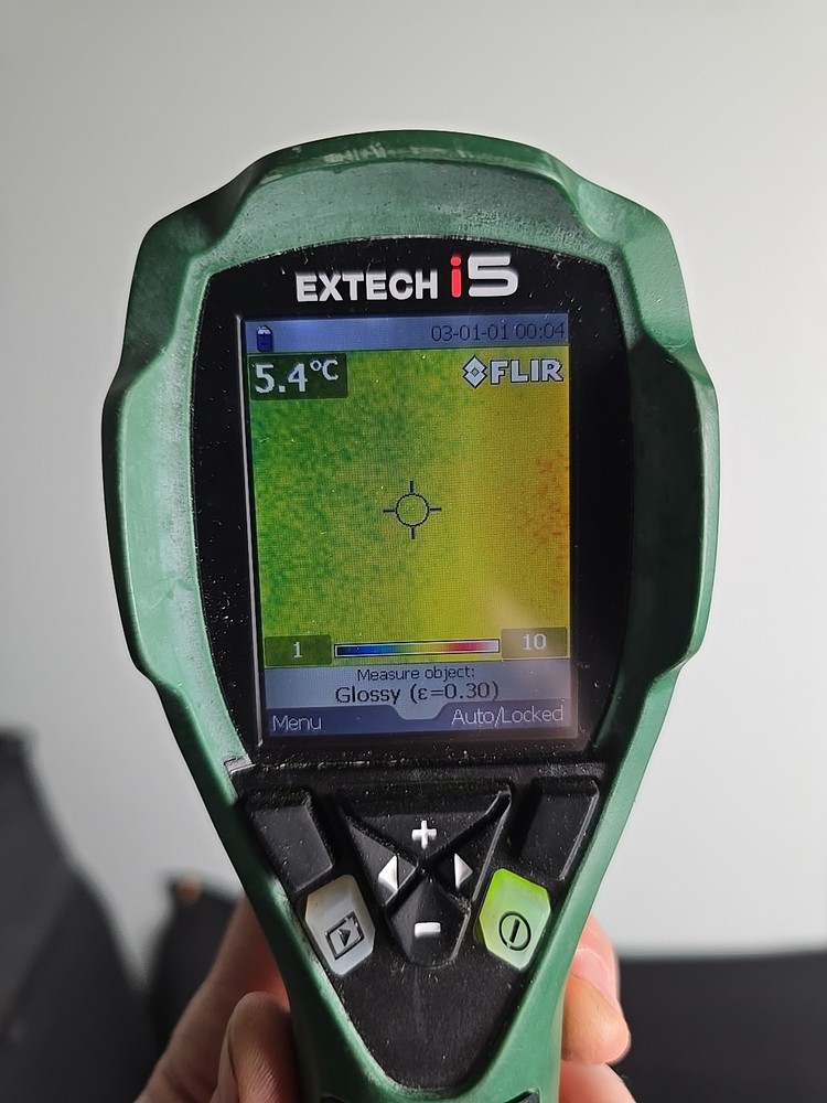 Flir Extech i5 Thermal Infrared Camera w/ Hard Shell Case