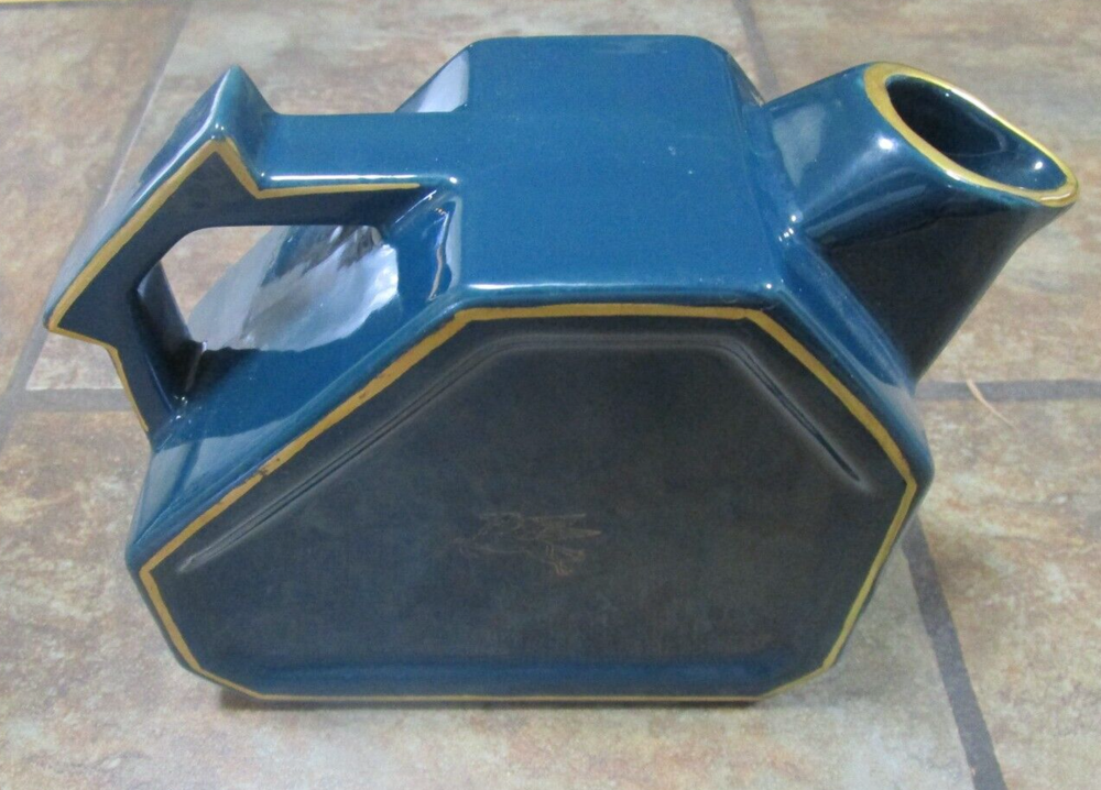 PITCHER W PEGASUS ~ VINTAGE ~ GEOMETRIC ~ TEAL & GOLD ~ UNKNOWN MAKER ~ EUC