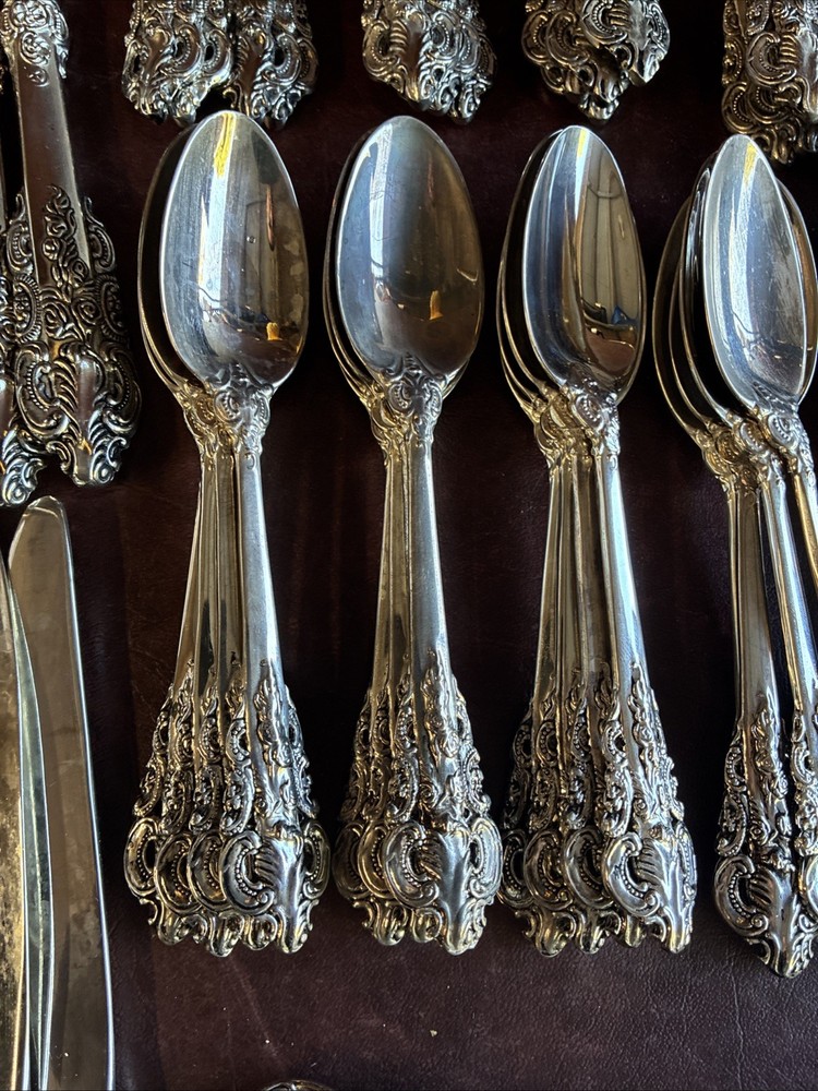 Baroque By Godinger 91 Piece Silver Plated Flatware Set