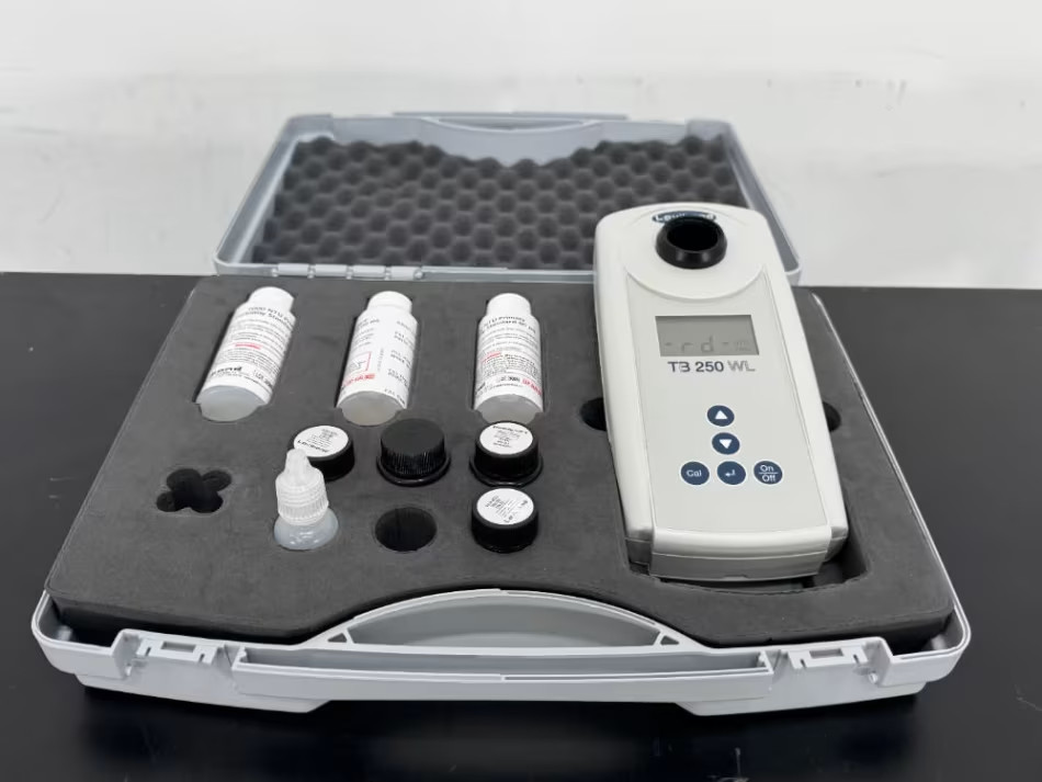 TB250 WL – Compact Lovibond® White Light Turbidity Meter