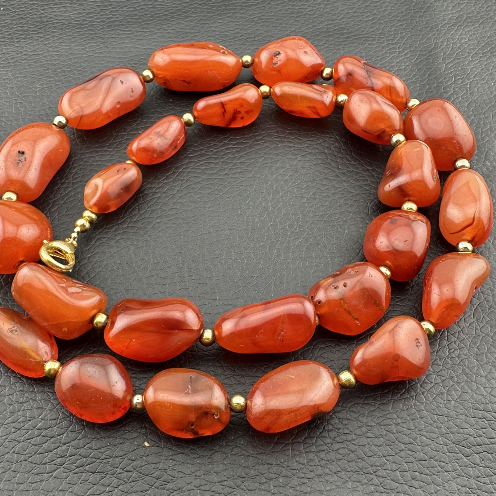 Vintage Himalayan Tibetan Carnelian Agate  Tumbled Shape Necklace