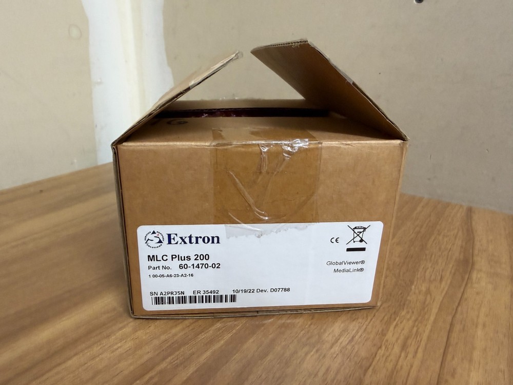 Extron 60-1470-02 MLC Plus 200 Controller *Missing Black Plate"