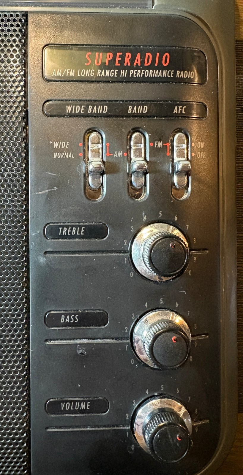 General Electric Superadio Series III 7-2887A AM/FM Works & Sounds Great