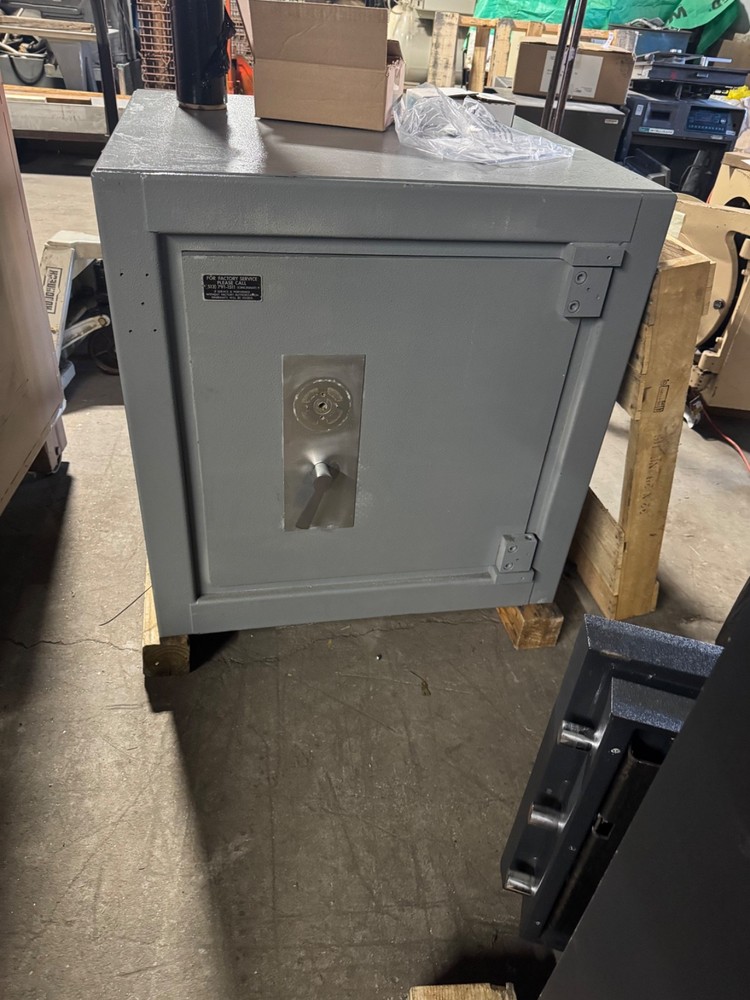 HAMILTON TL-15 SAFE