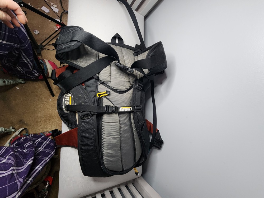 Camelbak Snobound Hydration Backpack 100 Ounce 3 Liter Bladder