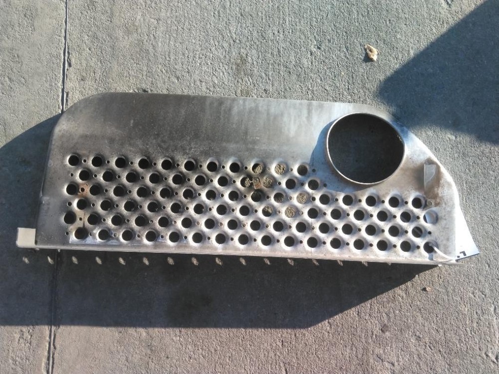 For 2007 KENWORTH T600B FAIRING STEP Right , MD