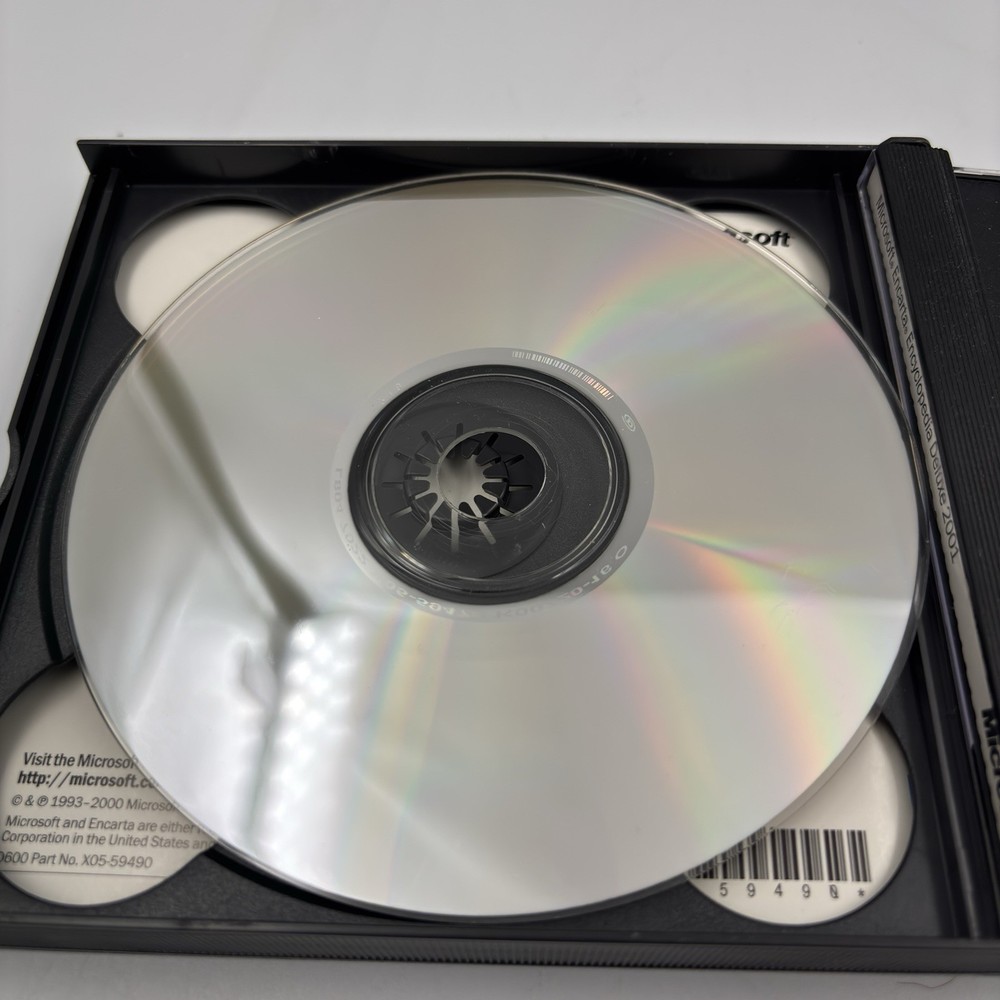 Microsoft ENCARTA Encyclopedia Deluxe 2001 CD-ROM PC 3 Disc Set