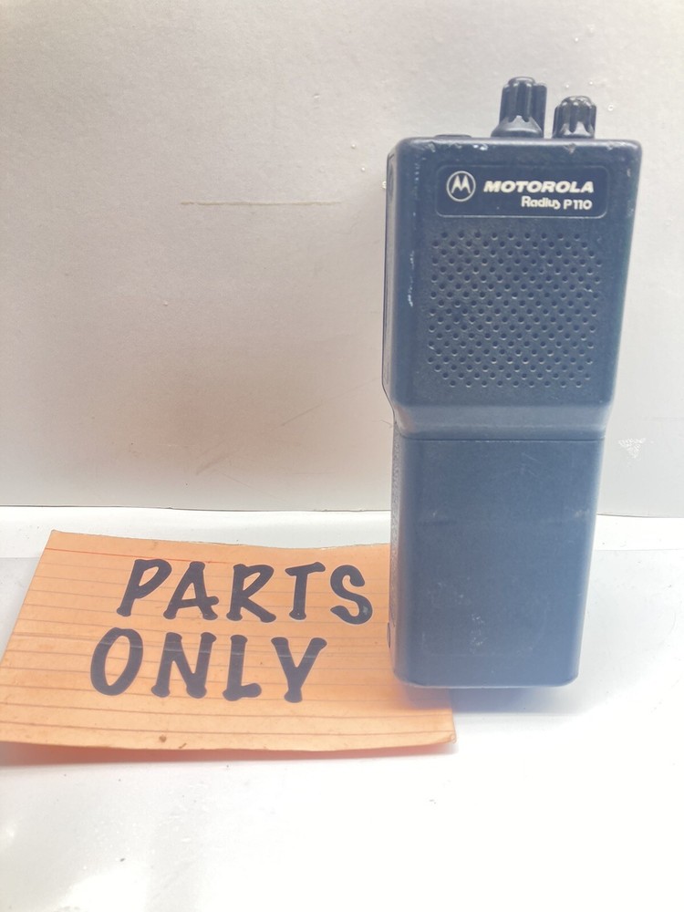 Motorola Model Number Radius P110 UHF Black Read Description
