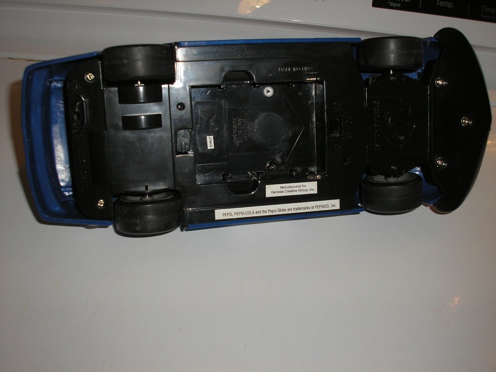 Jeff Gordon 11 5/8" Pepsi Monte Carlo Remote Controlled NO CONTROLLER UNTESTED