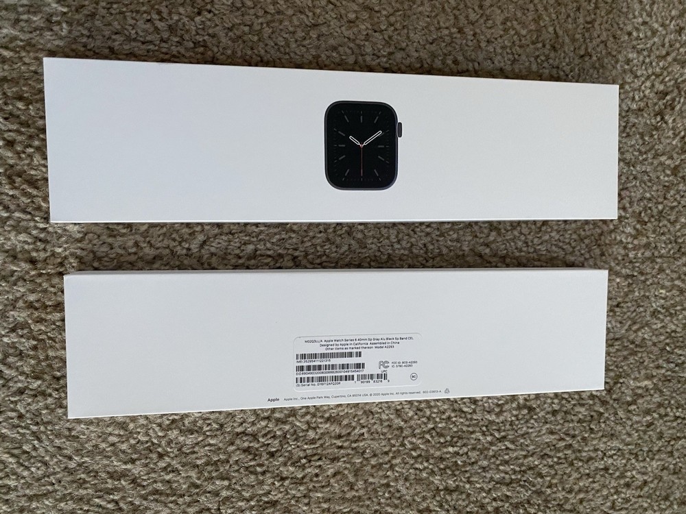 iPhone Watch MO2Q3LL/A Box Only!!!