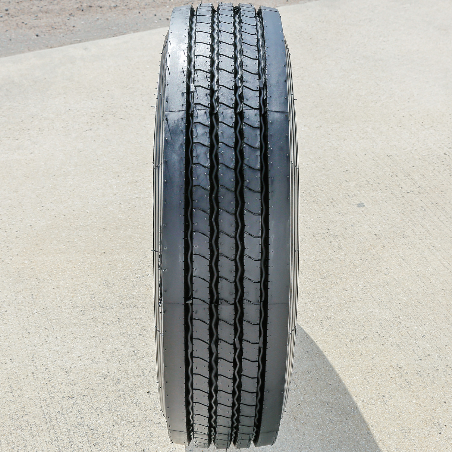 Tire Green Max GTL202 235/75R17.5 Load J 18 Ply Trailer Commercial
