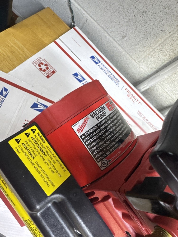 Milwaukee 49-50-0200 Vacuum Pump Assembly