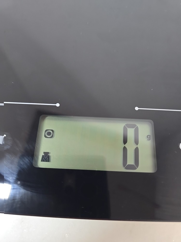 Compact Digital Kitchen Scale 5 kg Black